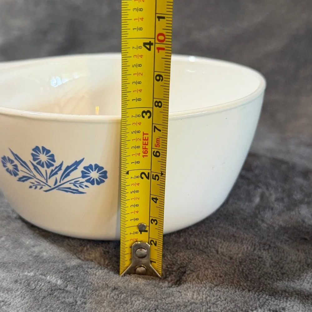 Vintage Corning Ware Blue Cornflower Menu-Ette P-82-B 1.5 Pt Saucepan with Lid‎
